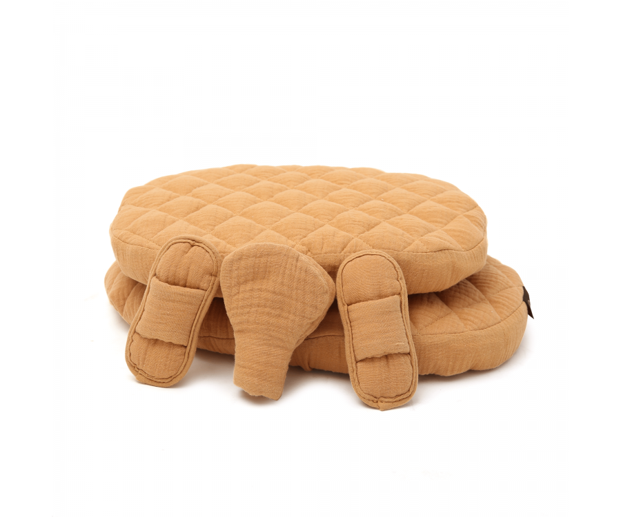 Charlie Crane Coussin Tibu Camel